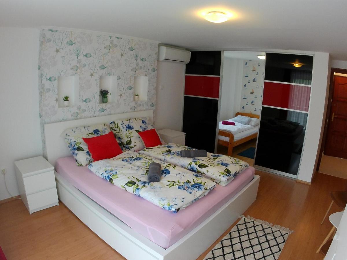 Balatoni Aranyparti Apartmanok Siófok Exterior foto